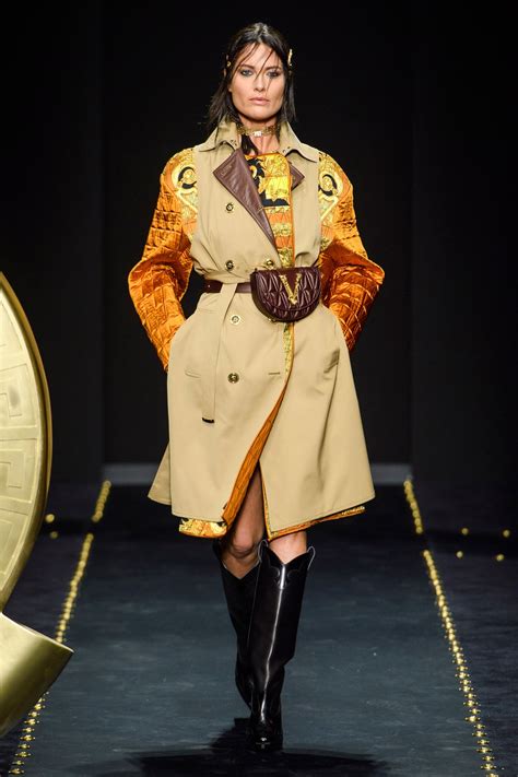 versace fashion show milan 2019|Versace RTW Fall 2019 .